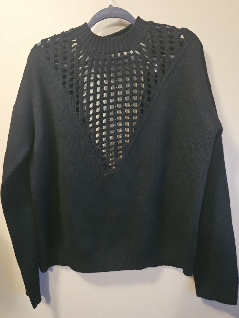 Mika & Gala Women's Size S Nlack LF Sweater Open Back Fishnet Knit